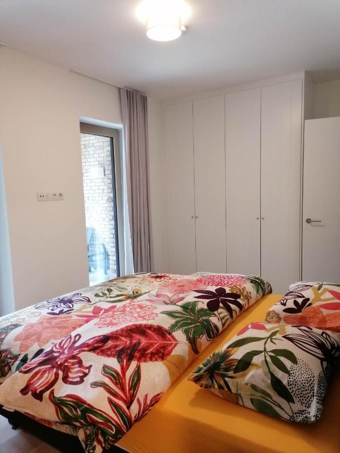 Bartine - Modern And Spacious Flat Near The Sea, Free Parking Space Oostende Ngoại thất bức ảnh