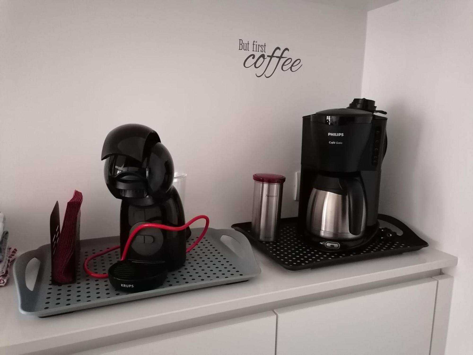 Bartine - Modern And Spacious Flat Near The Sea, Free Parking Space Oostende Ngoại thất bức ảnh